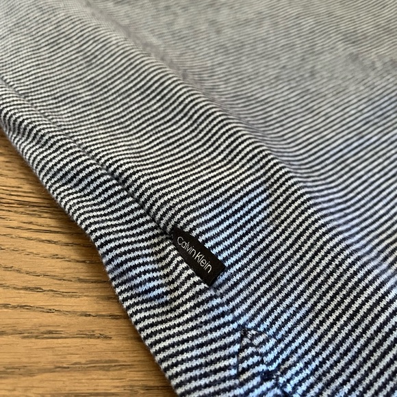Calvin Klein Men’s ‘Liquid Touch’ Polo - NWOT - Picture 7 of 11